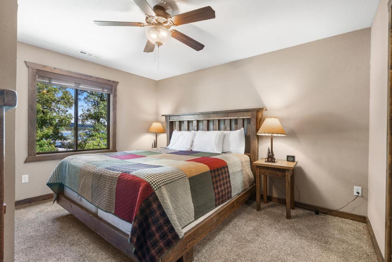 Table Rock Resorts At Indian Point Exteriör bild